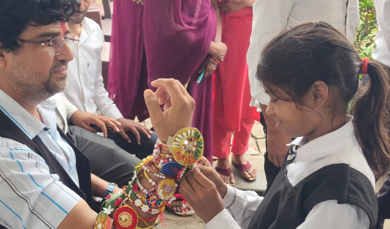 Khabre Aaj Bhi