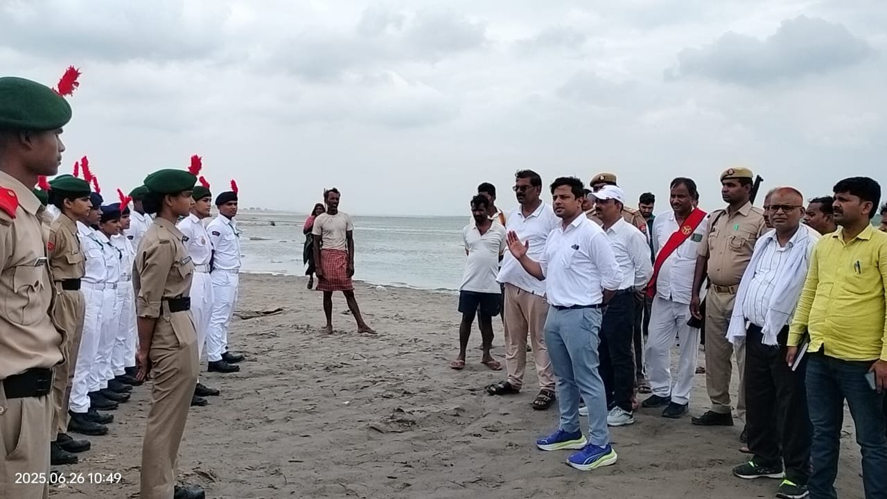 Khabre Aaj Bhi