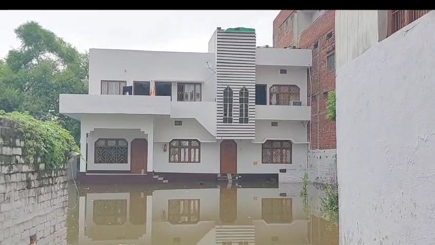 Khabre Aaj Bhi