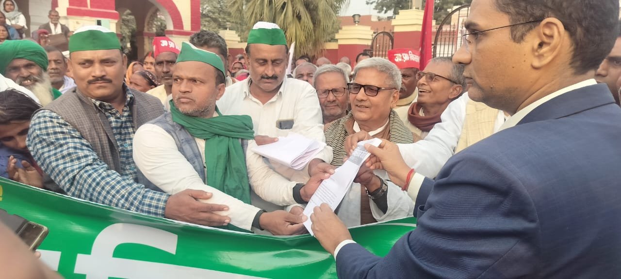 Khabre Aaj Bhi